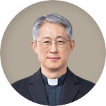 신홍식 신부 사진